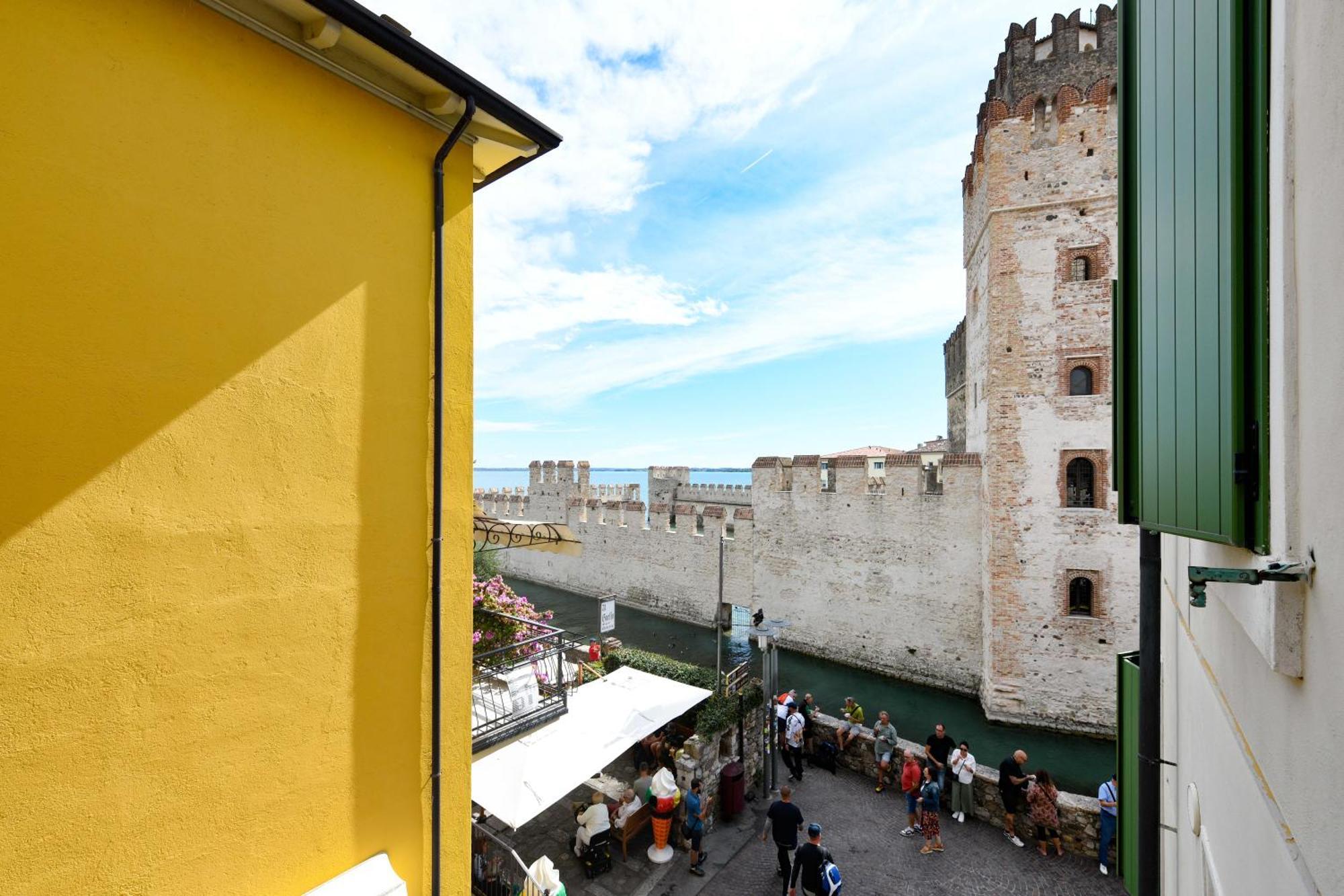 Locanda Carolina Valerio Catullo Sirmione Luaran gambar